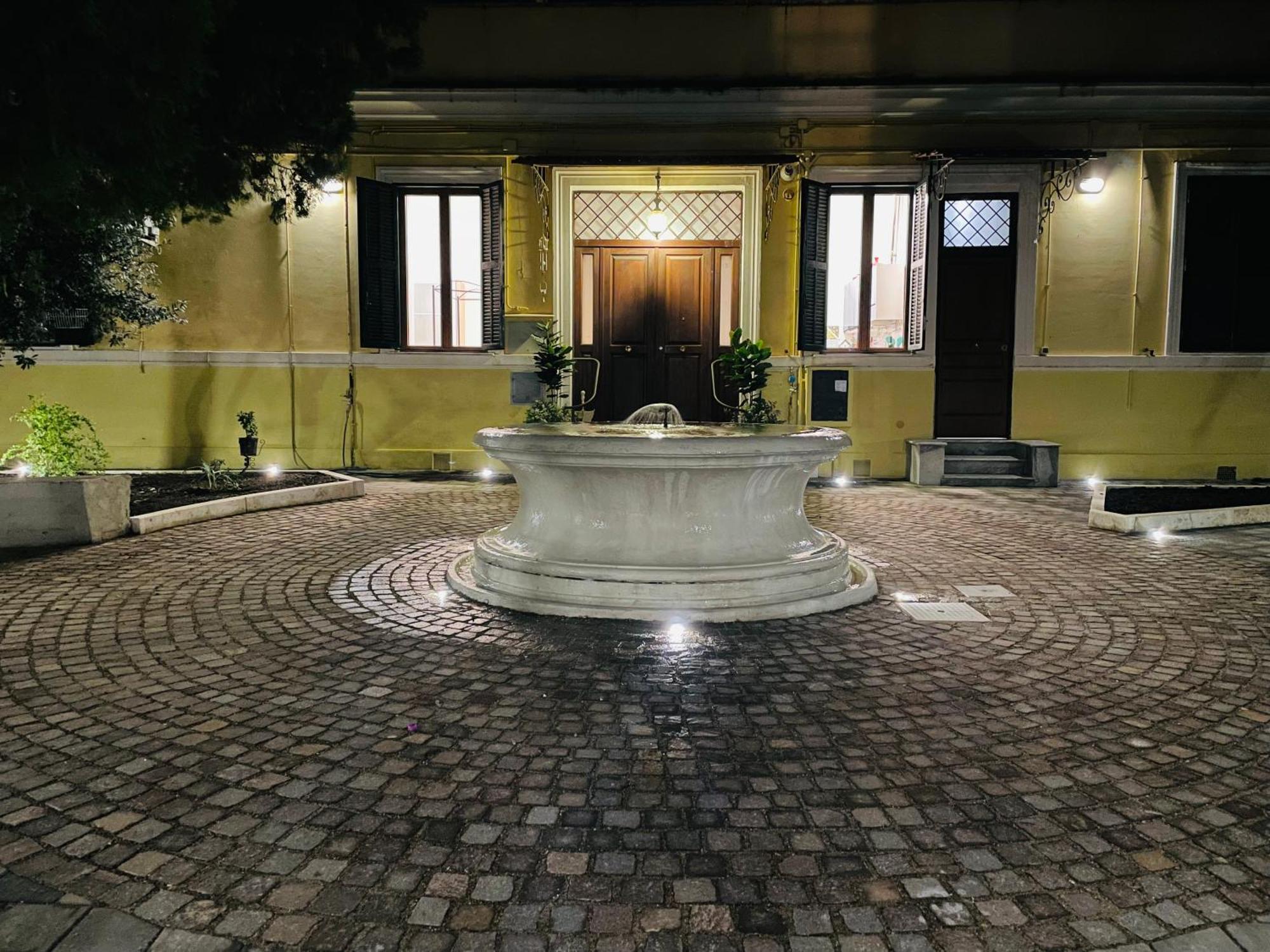 Colosseum-Apartments Roma Exterior foto