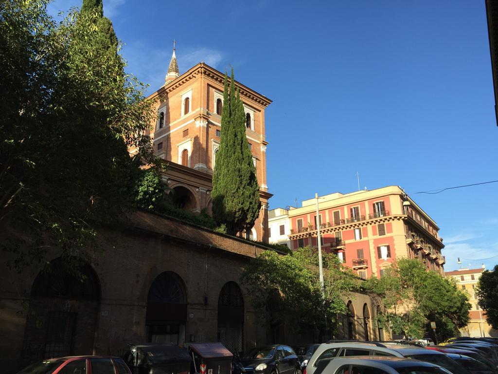 Colosseum-Apartments Roma Exterior foto